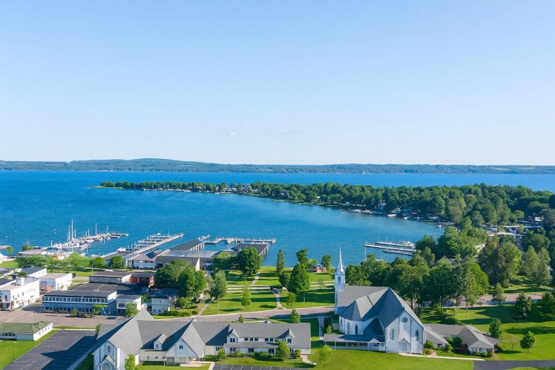 Best Siding Installation pros in Berkley, MI