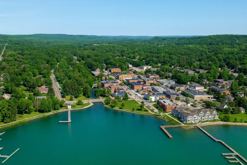 Best Siding Repair pros in Brighton, MI