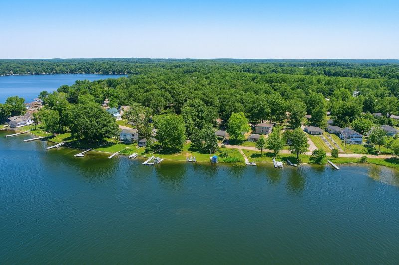 Best Siding Replacement pros in White Lake, MI